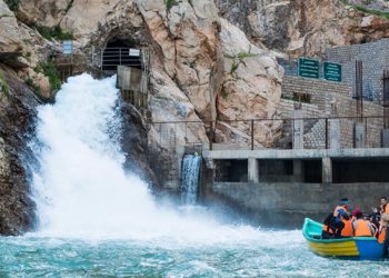 چشمه بل و رودخانه سیروان